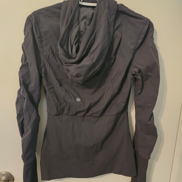 Lululemon Dance studio jacket - Picture 2 of 2